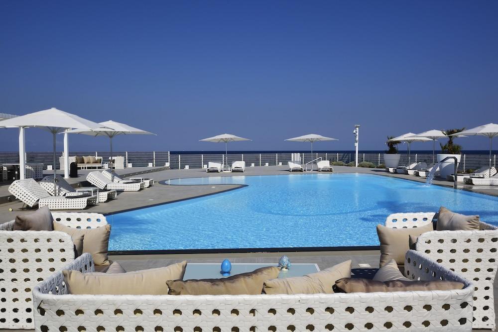 Sole In Me Resort By Altoborgo Ostuni Exterior foto